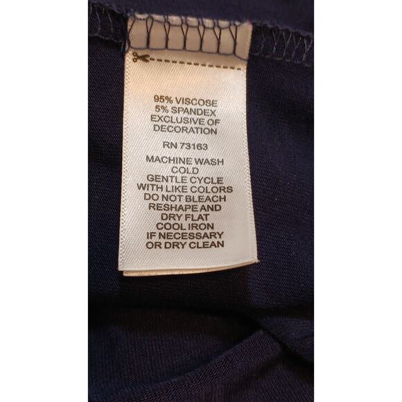 Cable & Gauge Womens Large Cut Out Top with Grommets Floral Design Blue Viscose - Picture 4 of 4